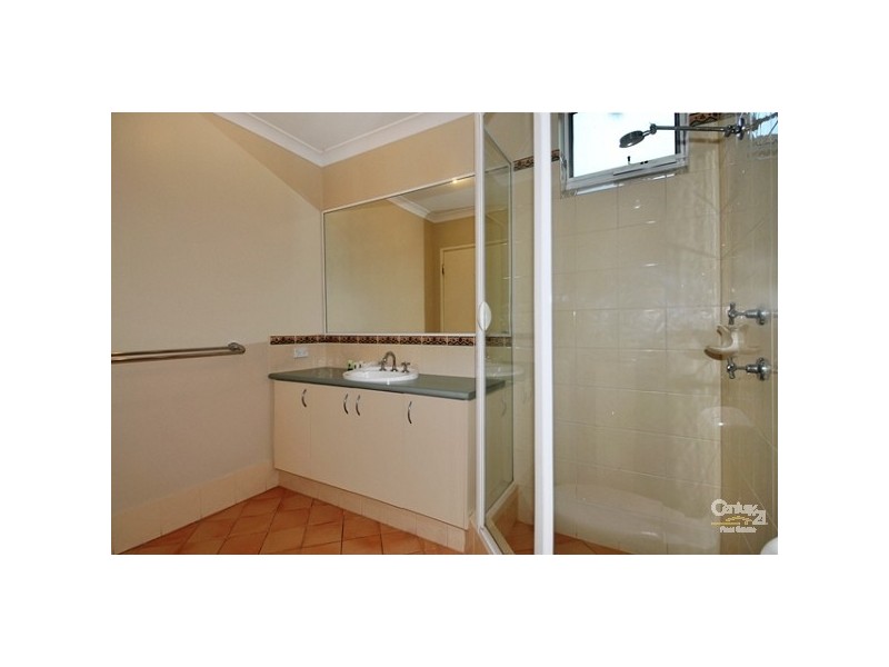 2/20 Apollo Quys, Halls Head WA 6210