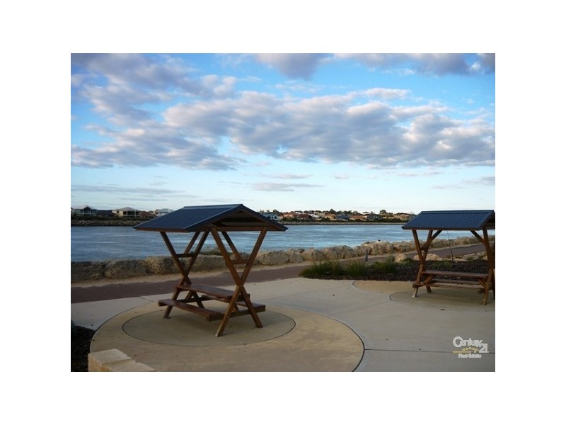 94 Southport Boulevard, Dawesville WA 6211