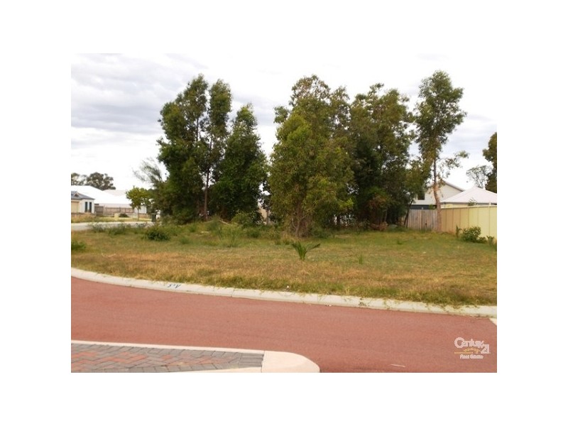 20 Dotterel Drive, Dudley Park WA 6210