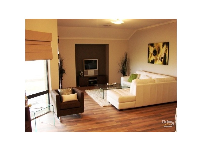 136 Yindana Boulevard, Lakelands WA 6180