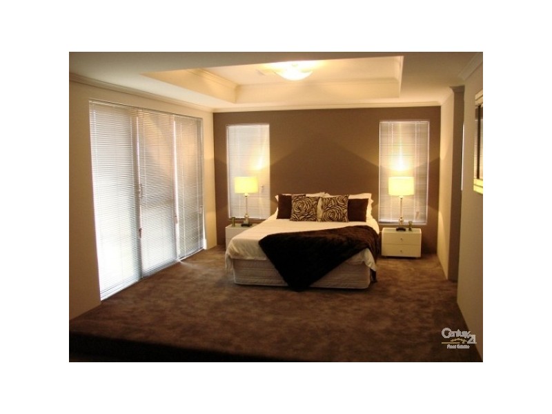 136 Yindana Boulevard, Lakelands WA 6180