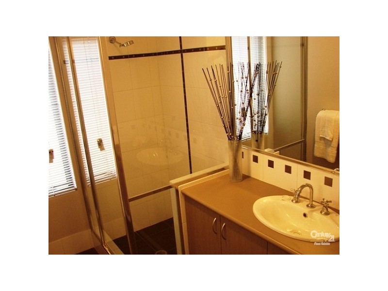 136 Yindana Boulevard, Lakelands WA 6180