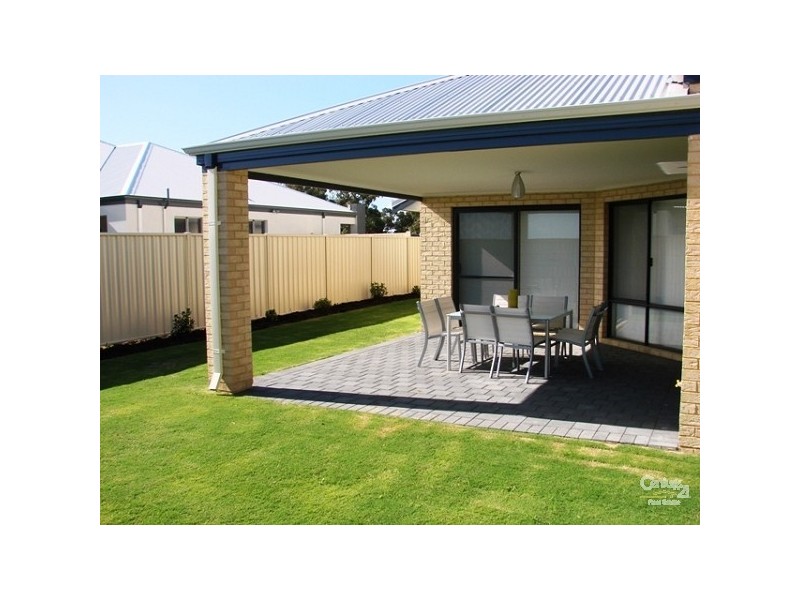 136 Yindana Boulevard, Lakelands WA 6180