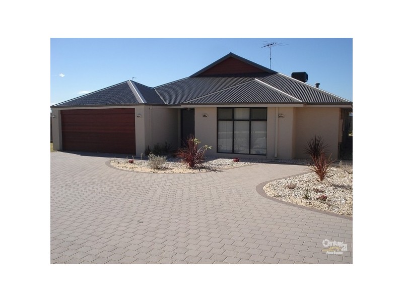 23 Grasshill Grange HALLS HEAD, Mandurah WA 6210