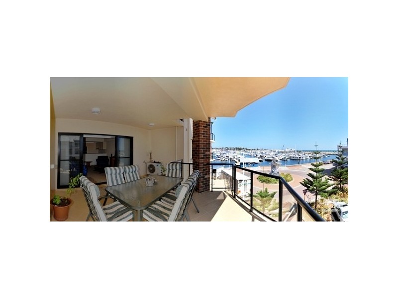 26, 37 Dolphin Drive, Mandurah WA 6210