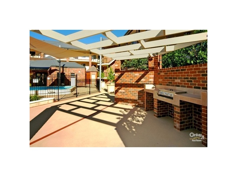 26, 37 Dolphin Drive, Mandurah WA 6210