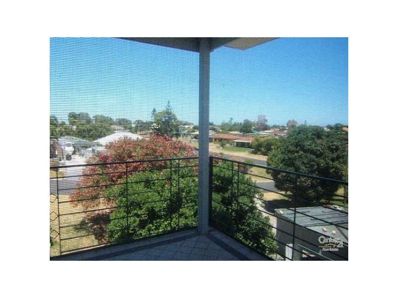 15 Gambia Drive, Madora Bay WA 6210