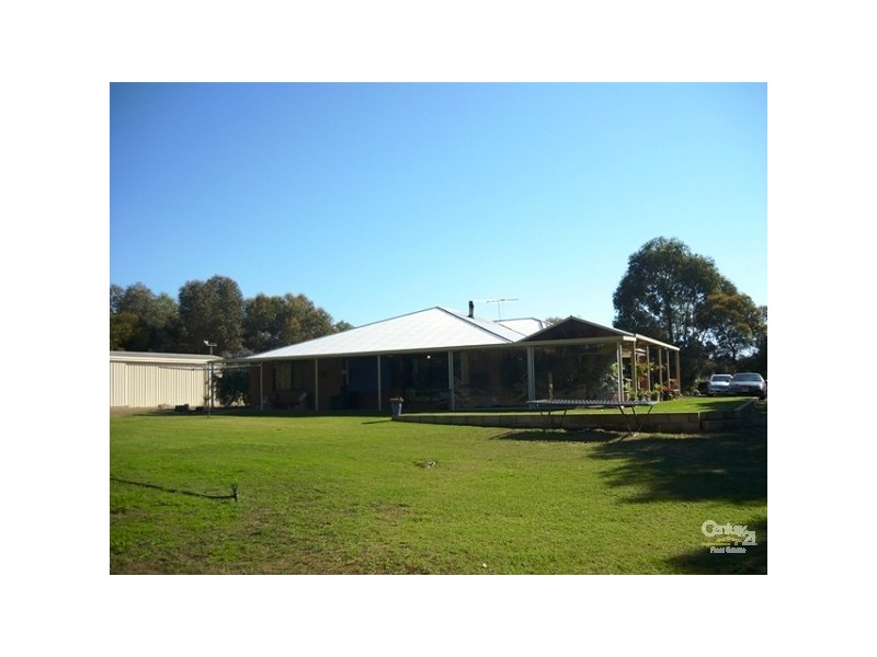 10 Digger Place, Boyanup WA 6237