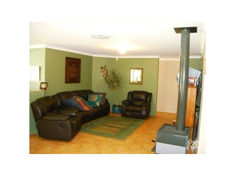 10 Digger Place, Boyanup WA 6237
