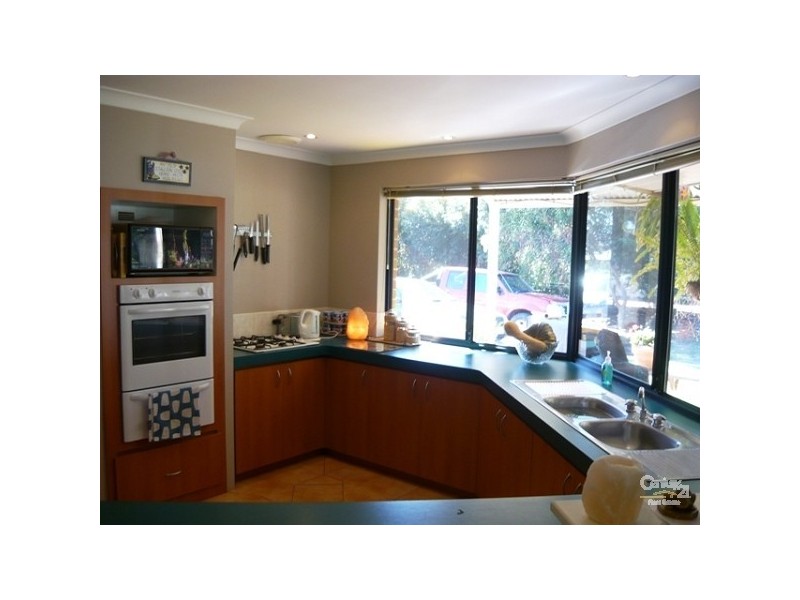 10 Digger Place, Boyanup WA 6237