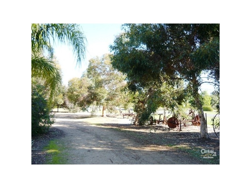 10 Digger Place, Boyanup WA 6237