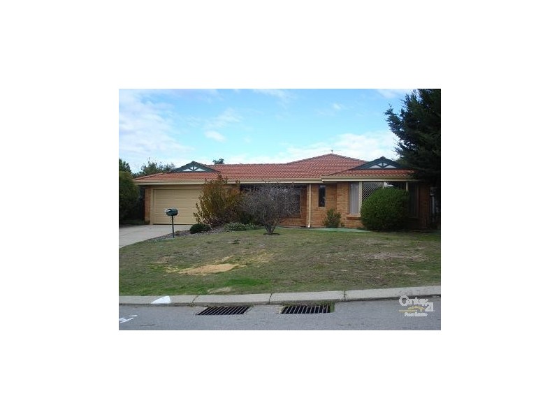 12 Willmott Avenue HALLS HEAD, Mandurah WA 6210