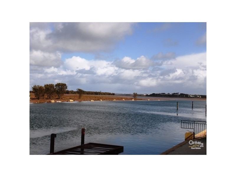 51 Erins Isle, Dudley Park WA 6210