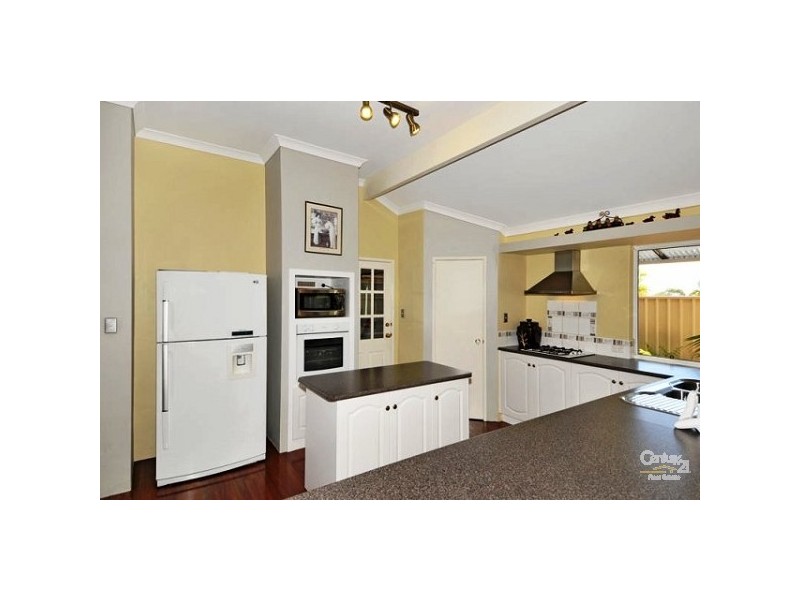 20 Iluka Road, Dawesville WA 6211