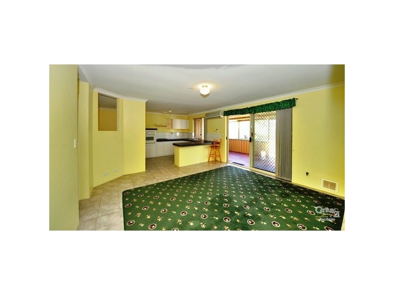 6 Newlyn Place, Coodanup WA 6210