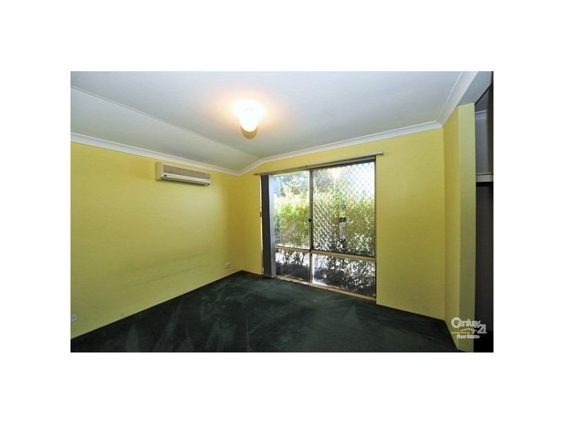 6 Newlyn Place, Coodanup WA 6210