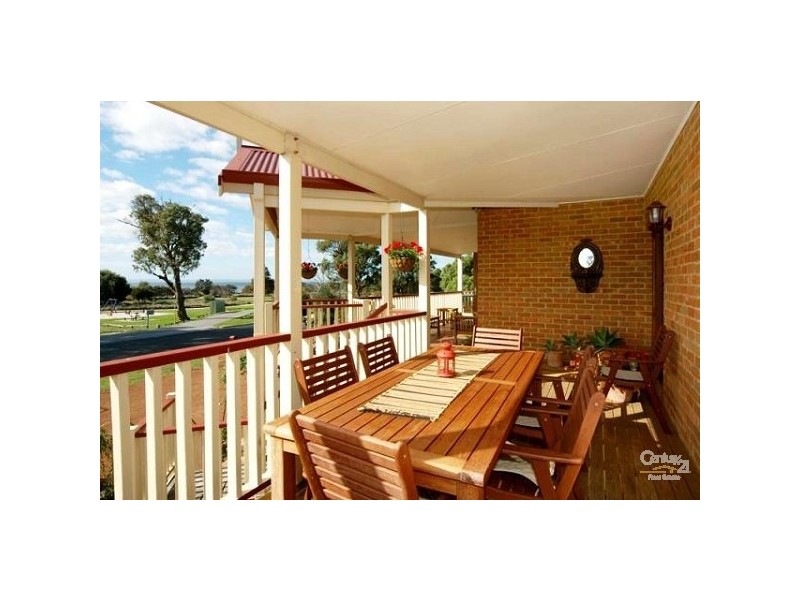 33b Pleasant Grove Circle, Falcon WA 6210