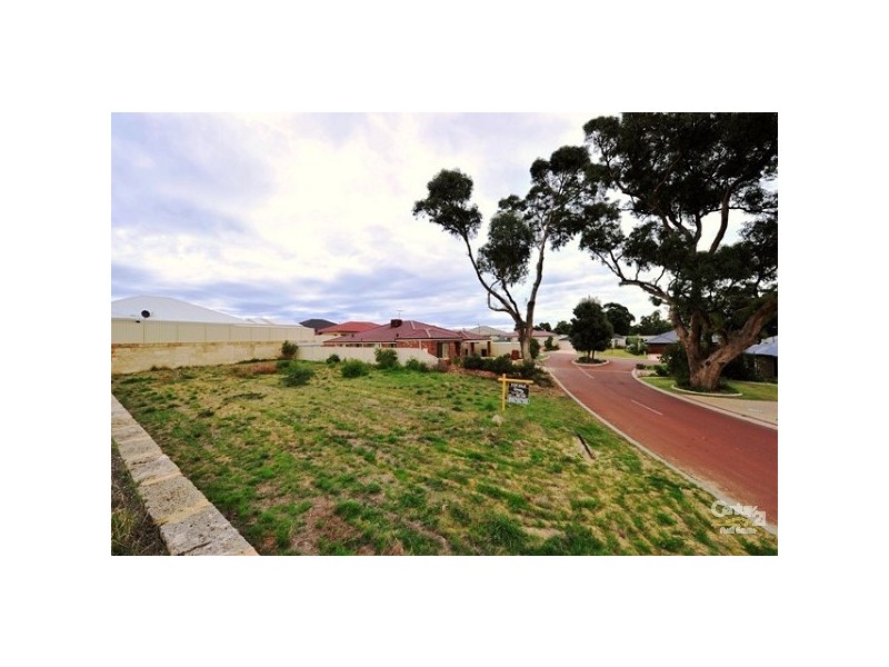 6 Brazier Way, Lakelands WA 6180