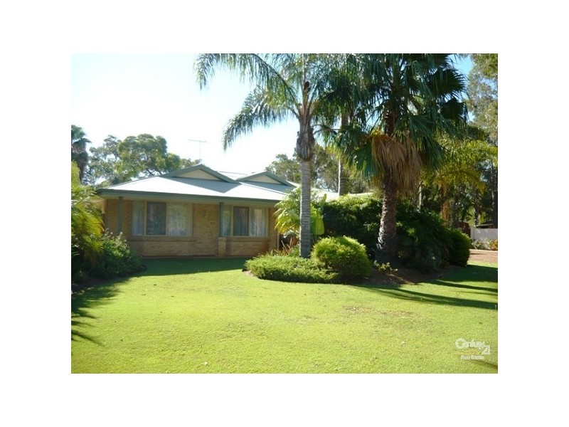 33 Candelo Loop, Greenfields WA 6210