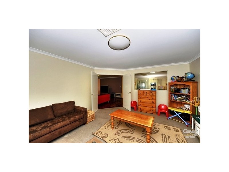 24 Navigator Drive, Singleton WA 6175