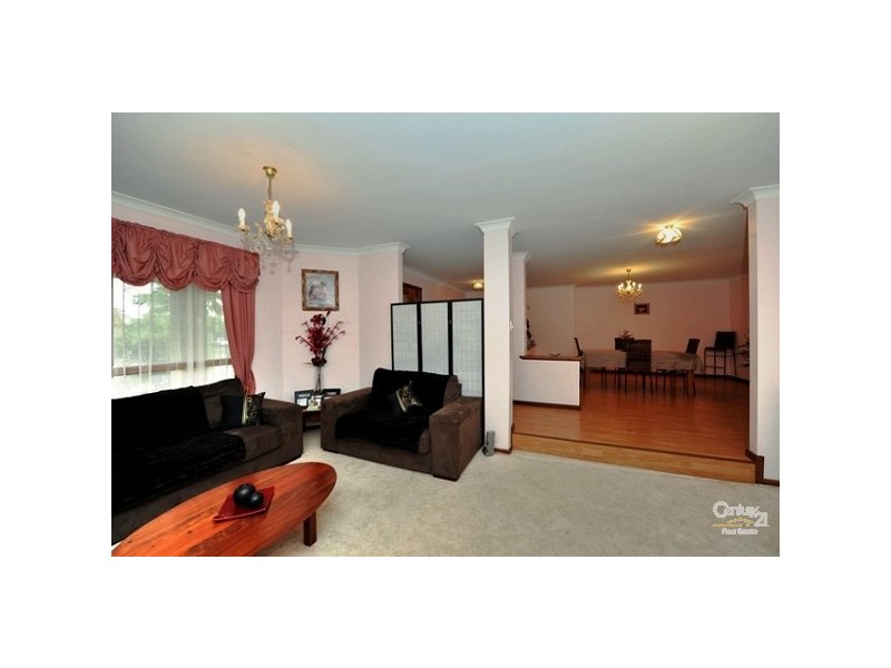 14 Dampier Drive, Golden Bay WA 6174