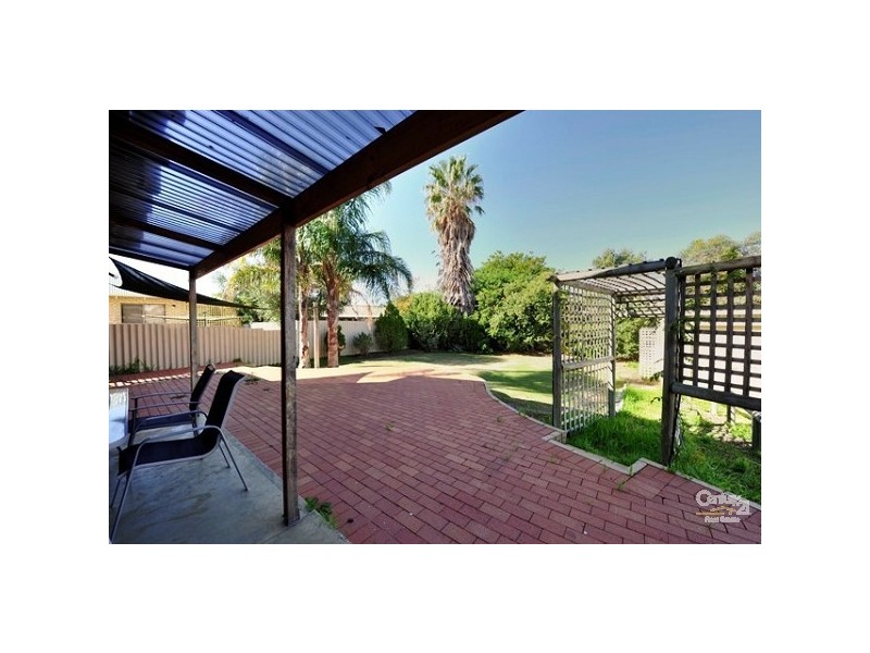 15 Creon Way, Silver Sands WA 6210