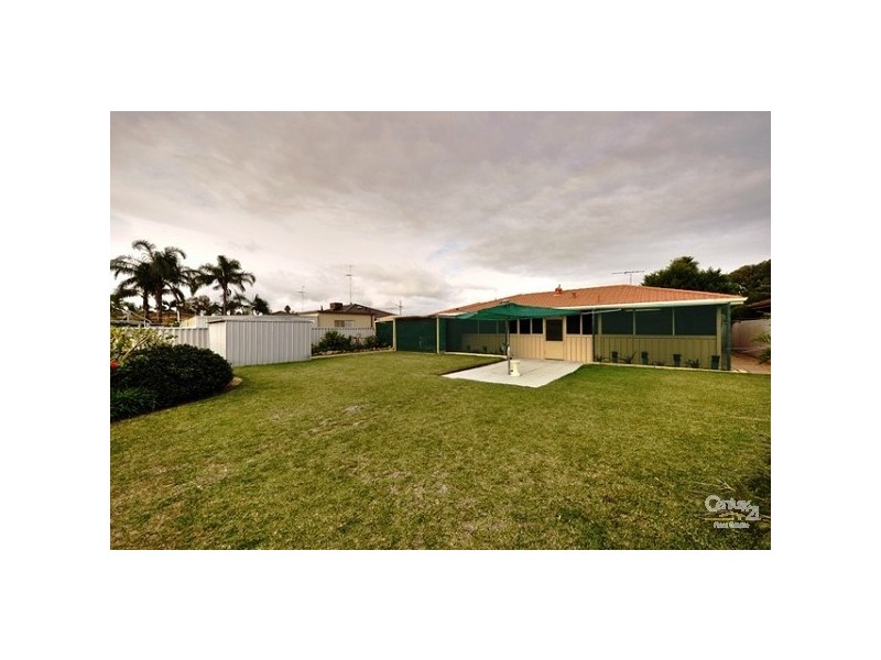 12 Darling Way, Greenfields WA 6210