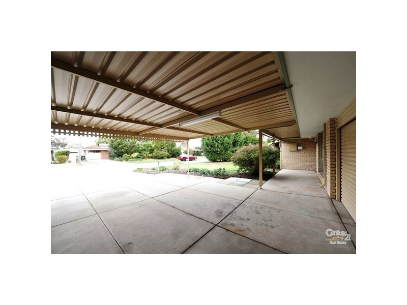 12 Darling Way, Greenfields WA 6210