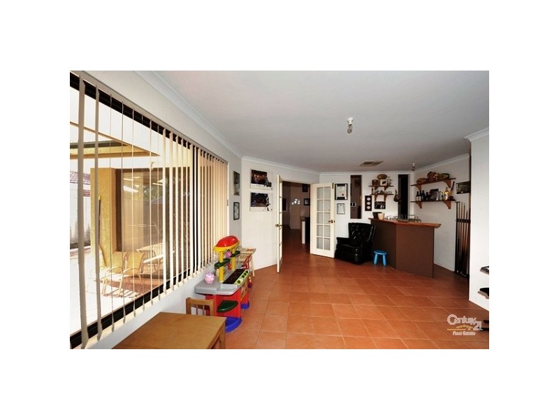 35 Federation Drive, Singleton WA 6175