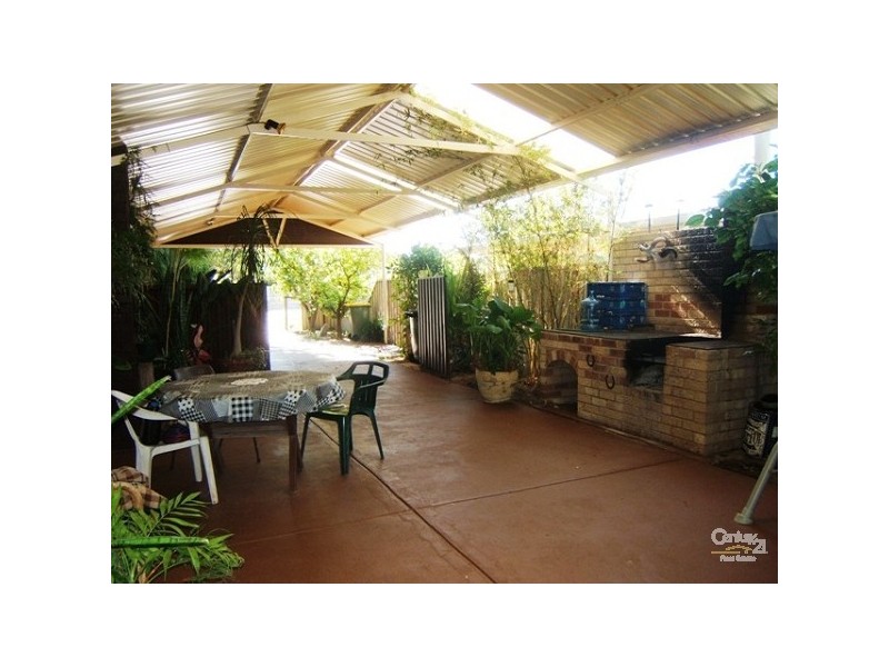 4 Oak Avenue, Mandurah WA 6210