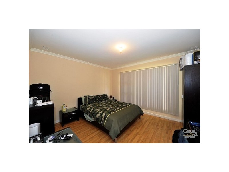 8 Maria Street, Dudley Park WA 6210