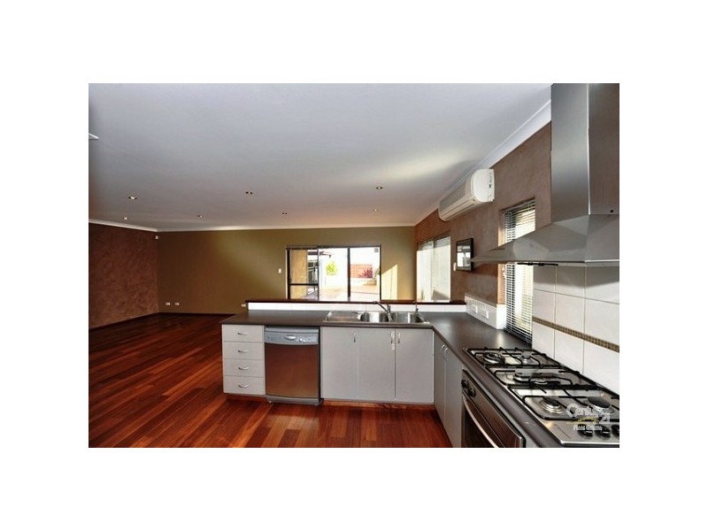 20 Granby Road, Secret Harbour WA 6173