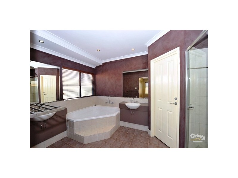 20 Granby Road, Secret Harbour WA 6173