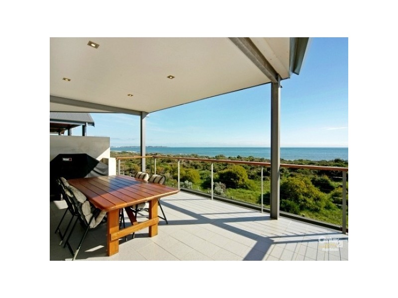 3b Bight Court, San Remo WA 6210