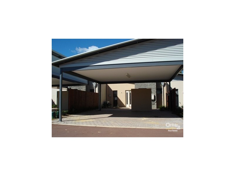 11/1 Golfers Retreat HALLS HEAD, Mandurah WA 6210