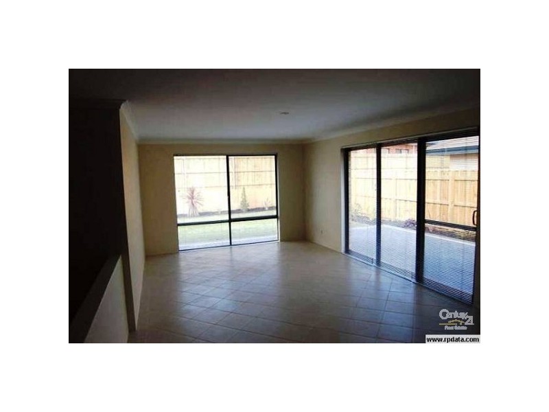 43 Carissa Turn, Halls Head WA 6210