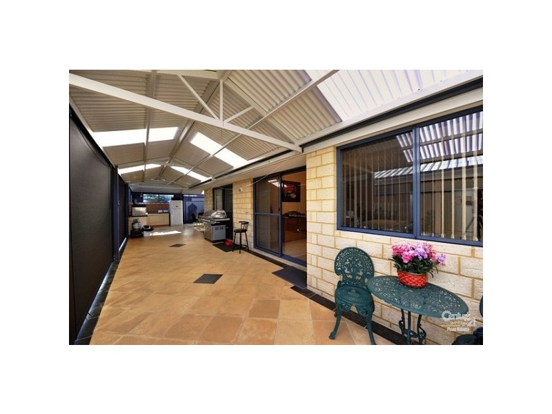 63 Newport Drive, Dudley Park WA 6210