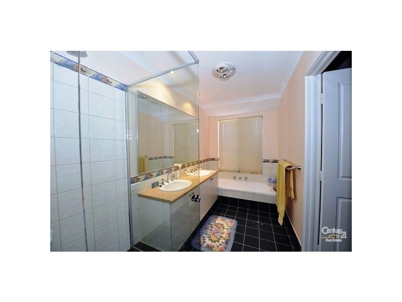 63 Newport Drive, Dudley Park WA 6210