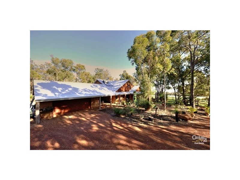 49 Leavy Road, Waroona WA 6215