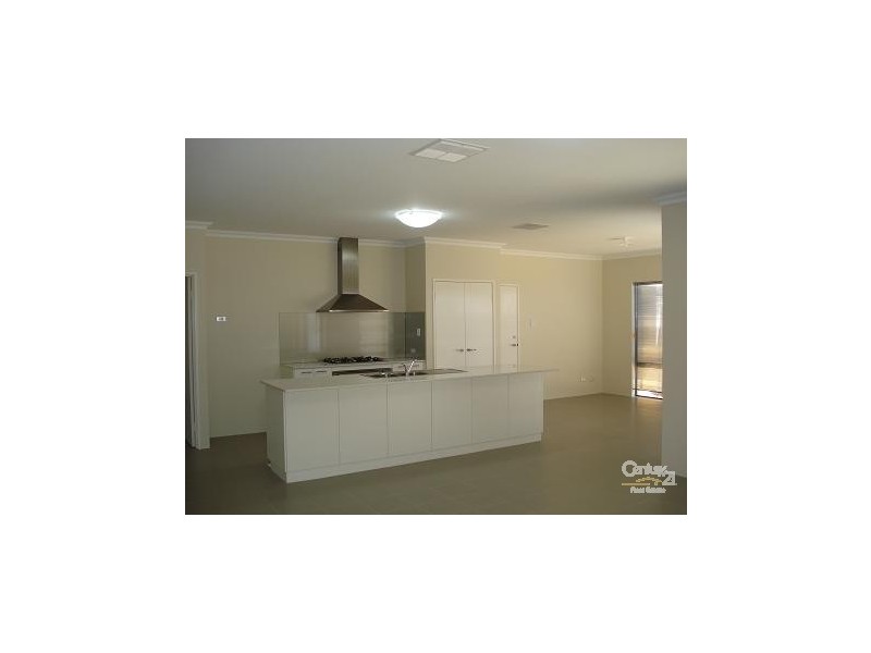 31 Oakwood Gate MEADOW SPRINGS, Mandurah WA 6210