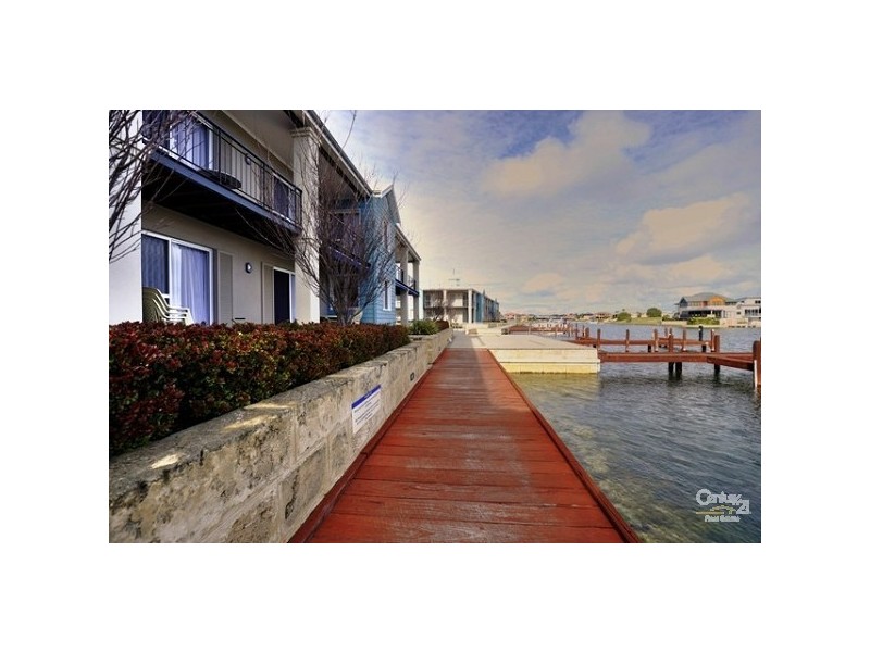 26/20 Apollo Place, Halls Head WA 6210