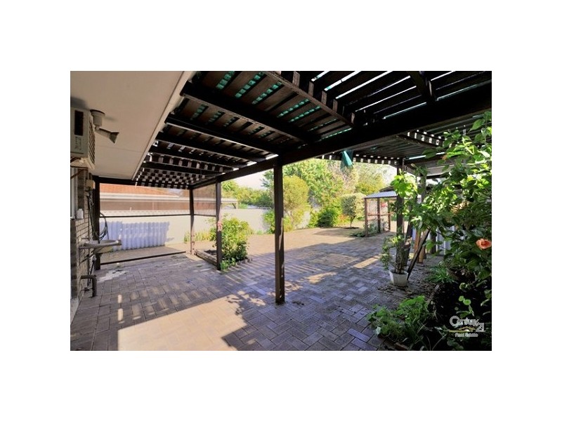 Unit 1, 3 Day Road, Mandurah WA 6210