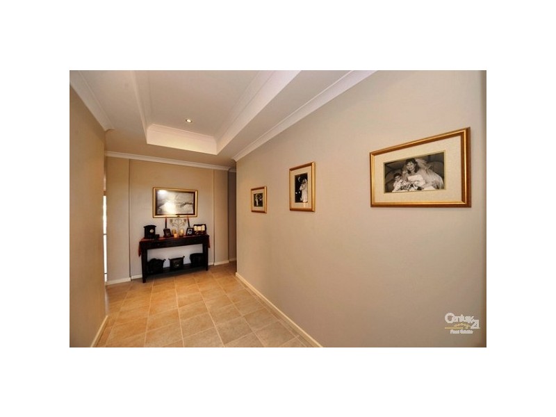 2 Oakwood Gate, Meadow Springs WA 6210