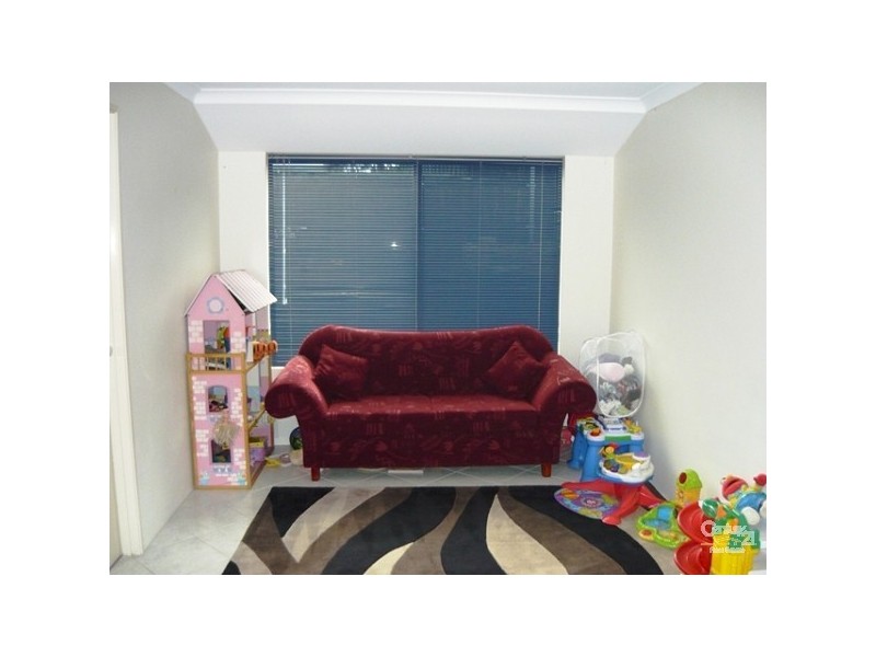 48 Summerlea Avenue, Meadow Springs WA 6210