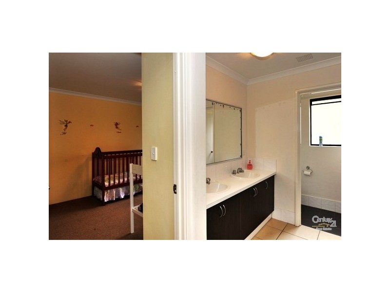 11 Prentice Way, Lakelands WA 6180