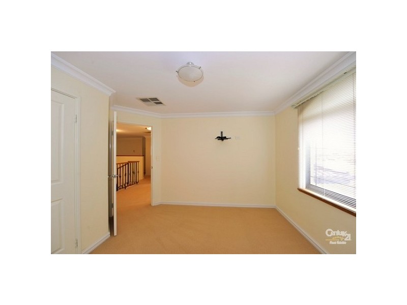 88 Baloo Crescent, Wannanup WA 6210