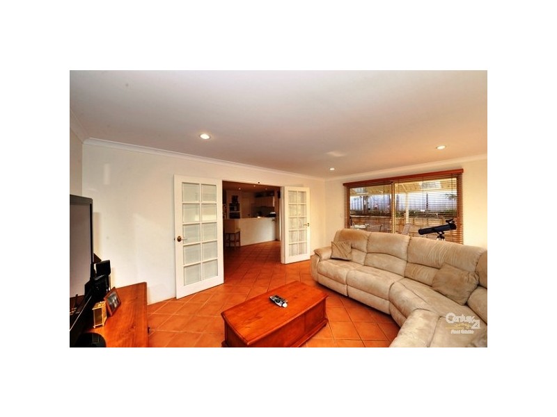 12 Muntries Place, Halls Head WA 6210