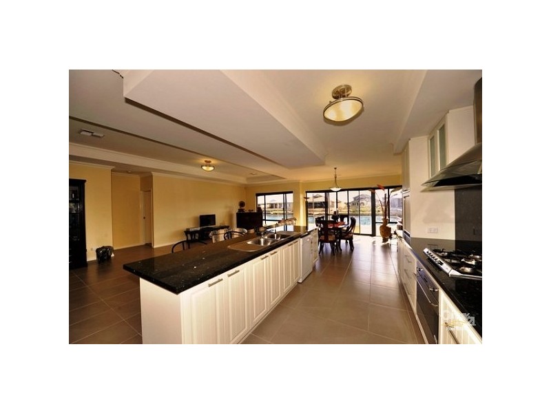 49 Katinka Retreat, Dudley Park WA 6210