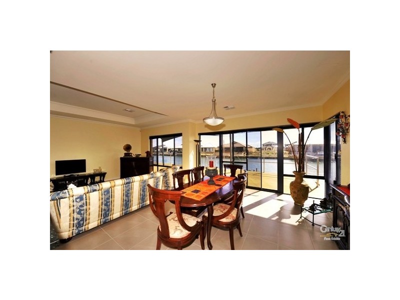 49 Katinka Retreat, Dudley Park WA 6210