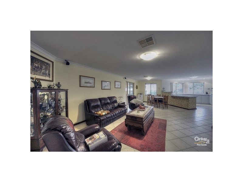 58 Nutbush Avenue, Falcon WA 6210